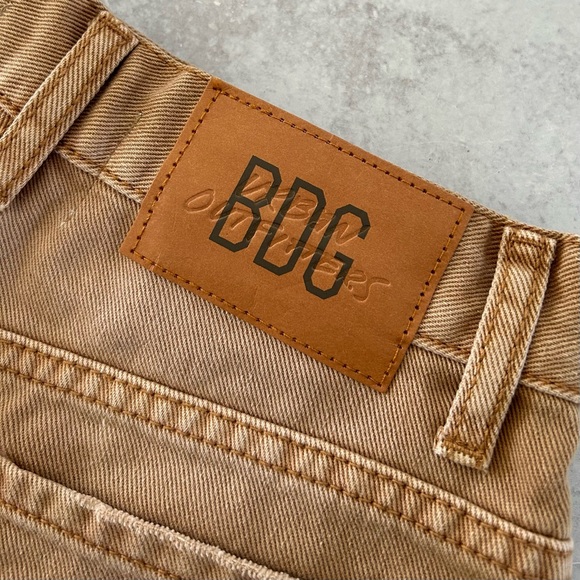 Urban Outfitters BDG High Rise Cheeky Short in Light Sand 24 - Picture 7 of 8